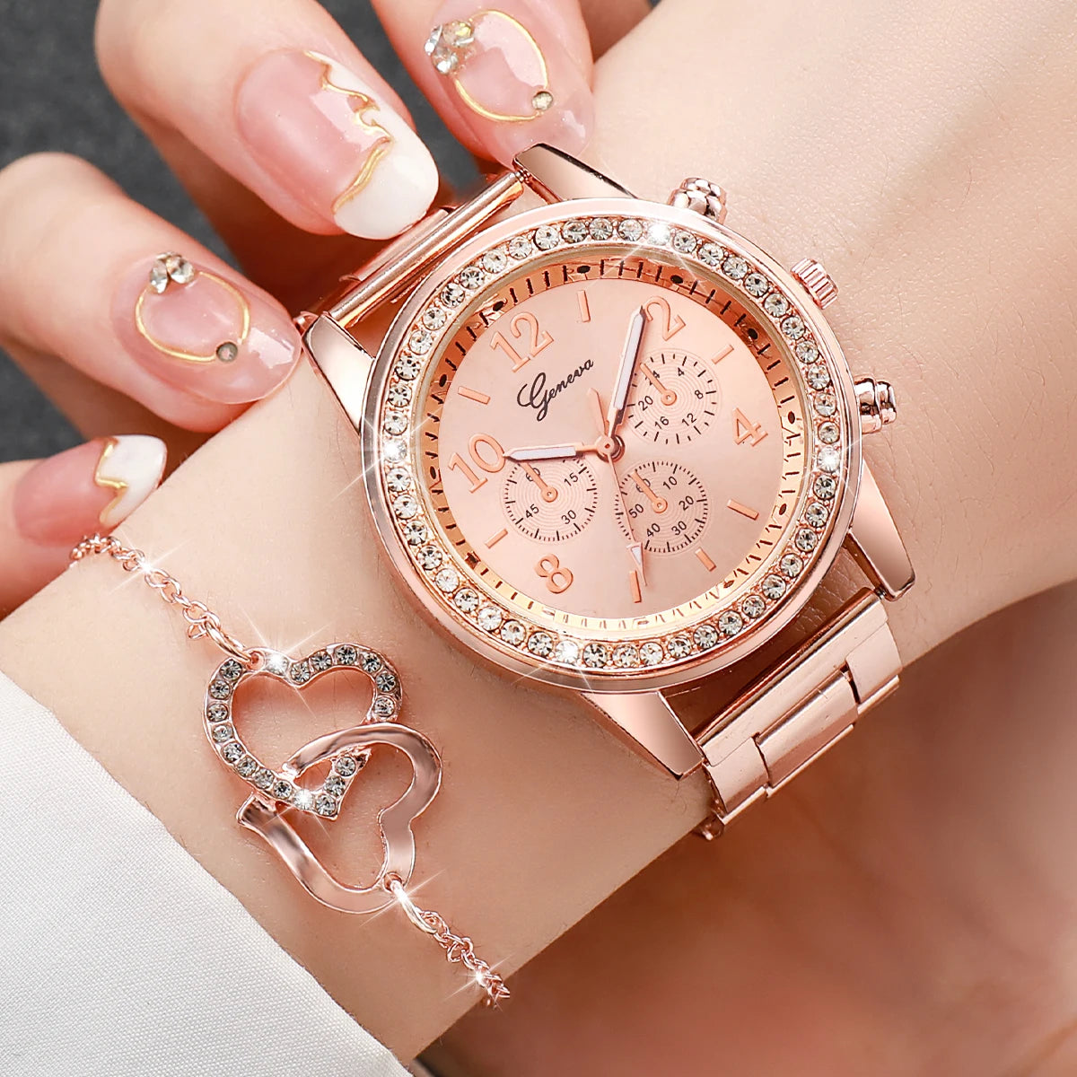 Lot de 6 pièces - Montre pour femme, mode, strass, bracelet en acier inoxydable, montre à quartz, ensemble de bijoux double cœur (sans boîte)